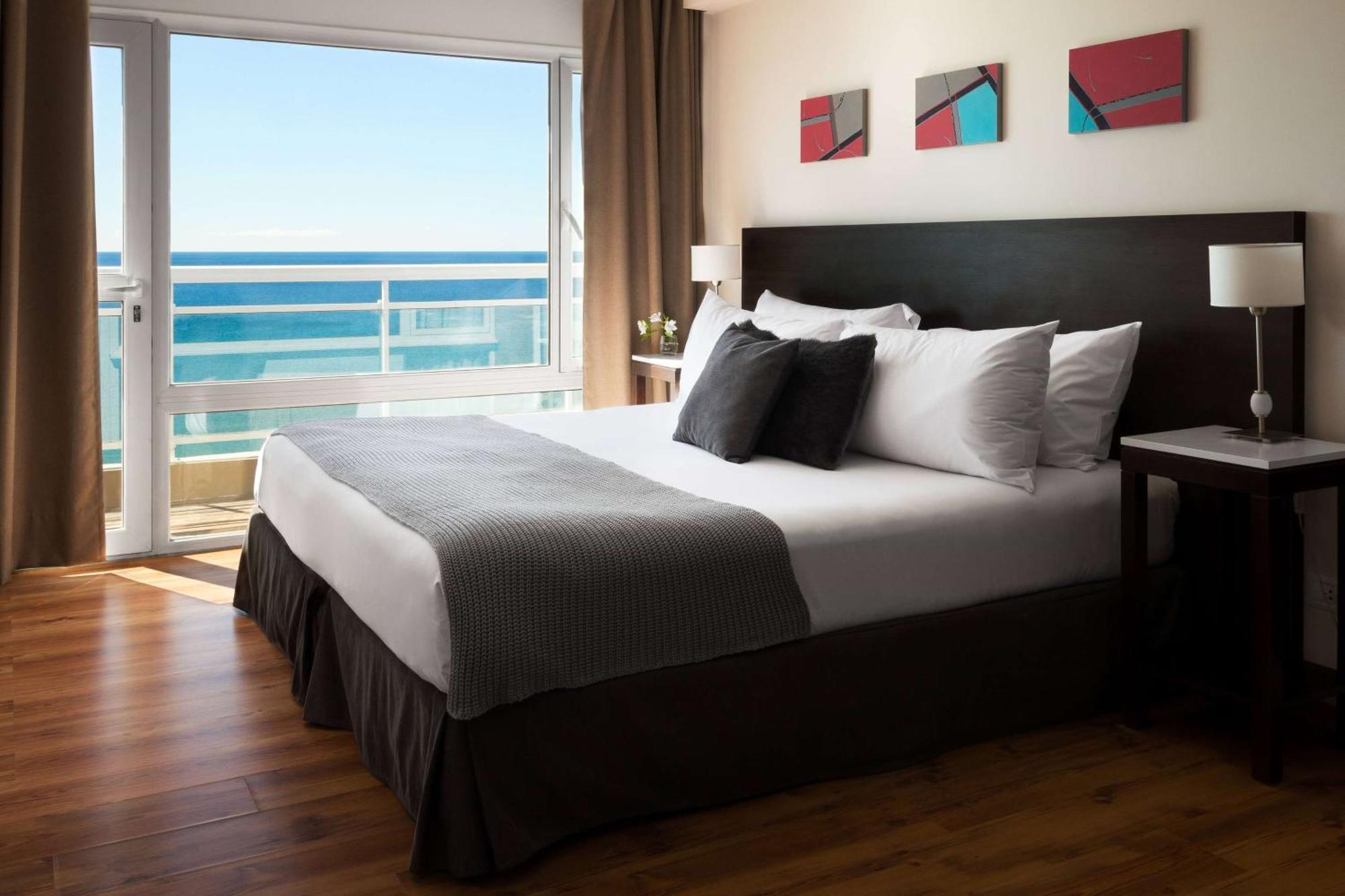 Hotel Dazzler by Wyndham Puerto Madryn Exterior foto