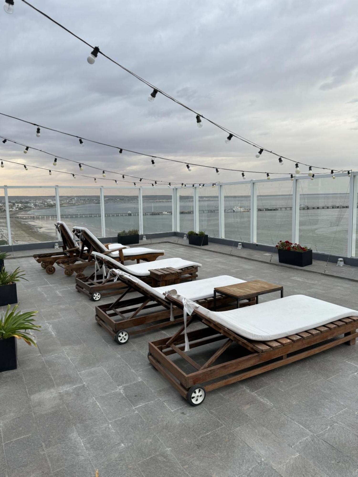 Hotel Dazzler by Wyndham Puerto Madryn Exterior foto